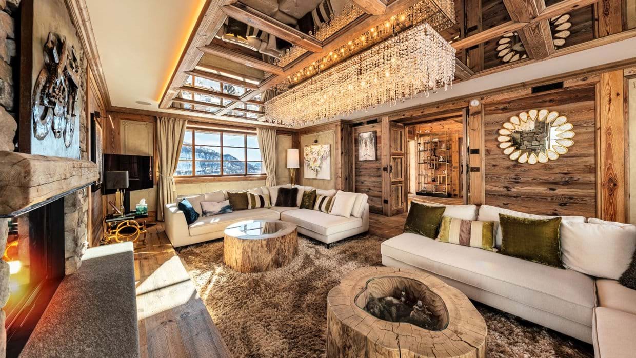 Luxury-Ski-Chalet-Cervinia-Chalet-La-Fenice-Oxford-Ski-Lounge2.jpg