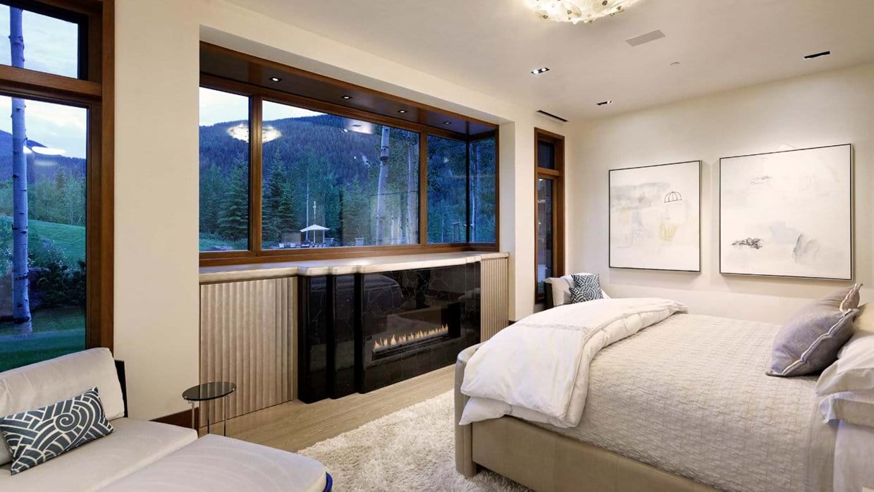 Luxury-Ski-Chalet-Aspen-Aspen-Park-Oxford-Ski-Bedroom (7).jpg