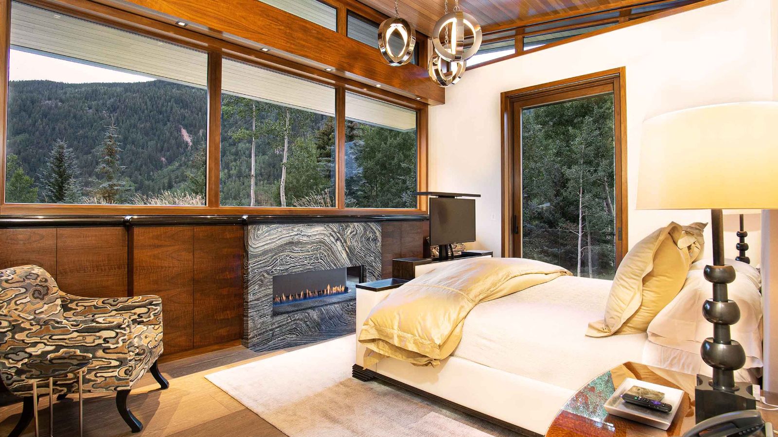 Aspen Park | Luxury Ski Chalets | Aspen | Oxford Ski