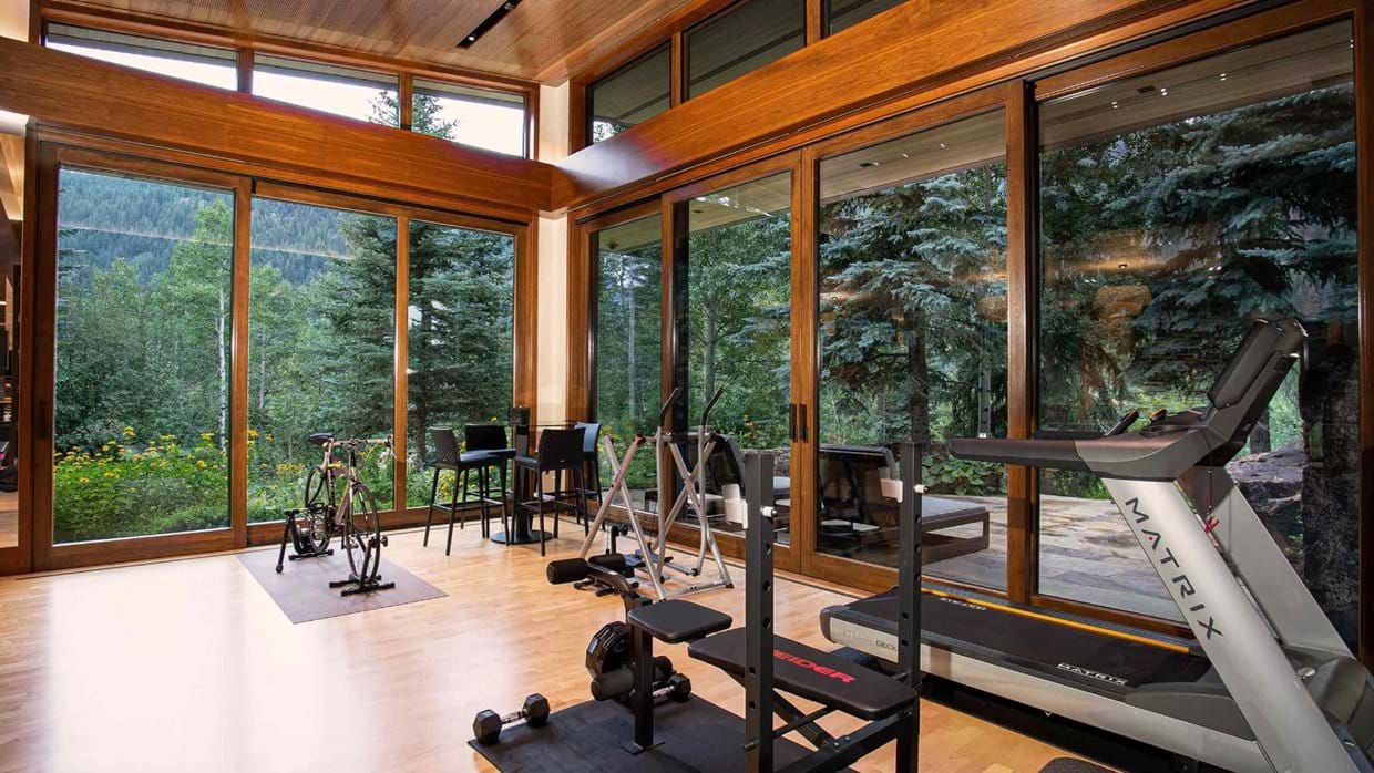 Luxury-Ski-Chalet-Aspen-Aspen-Park-Oxford-Ski-Gym.jpg