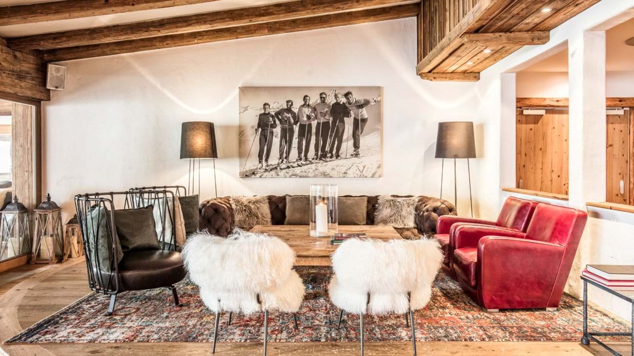 Luxury-ski-hotel-Kitzbuhel-Hotel Kitzhof-Oxford-Ski-Lounge(1).jpg