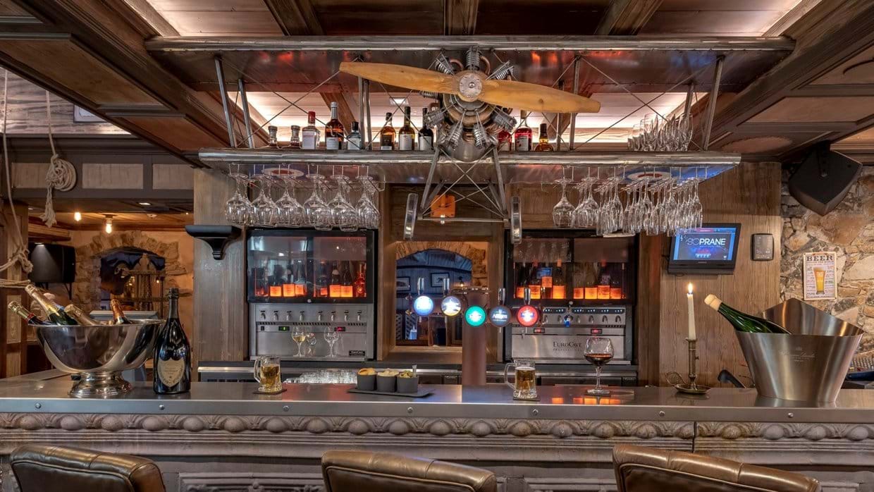 Brasserie Le 80 (7) (1).jpg