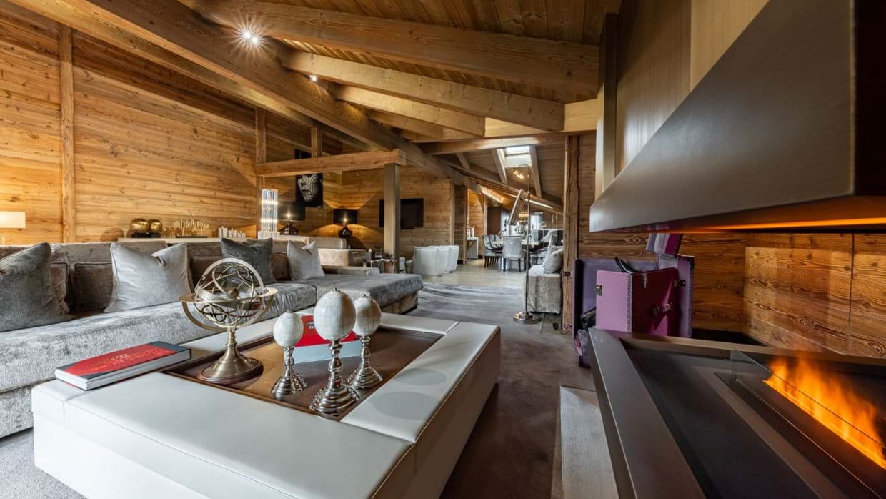 Ultima Gstaad Presidential Suite Lounge.jpg (1)