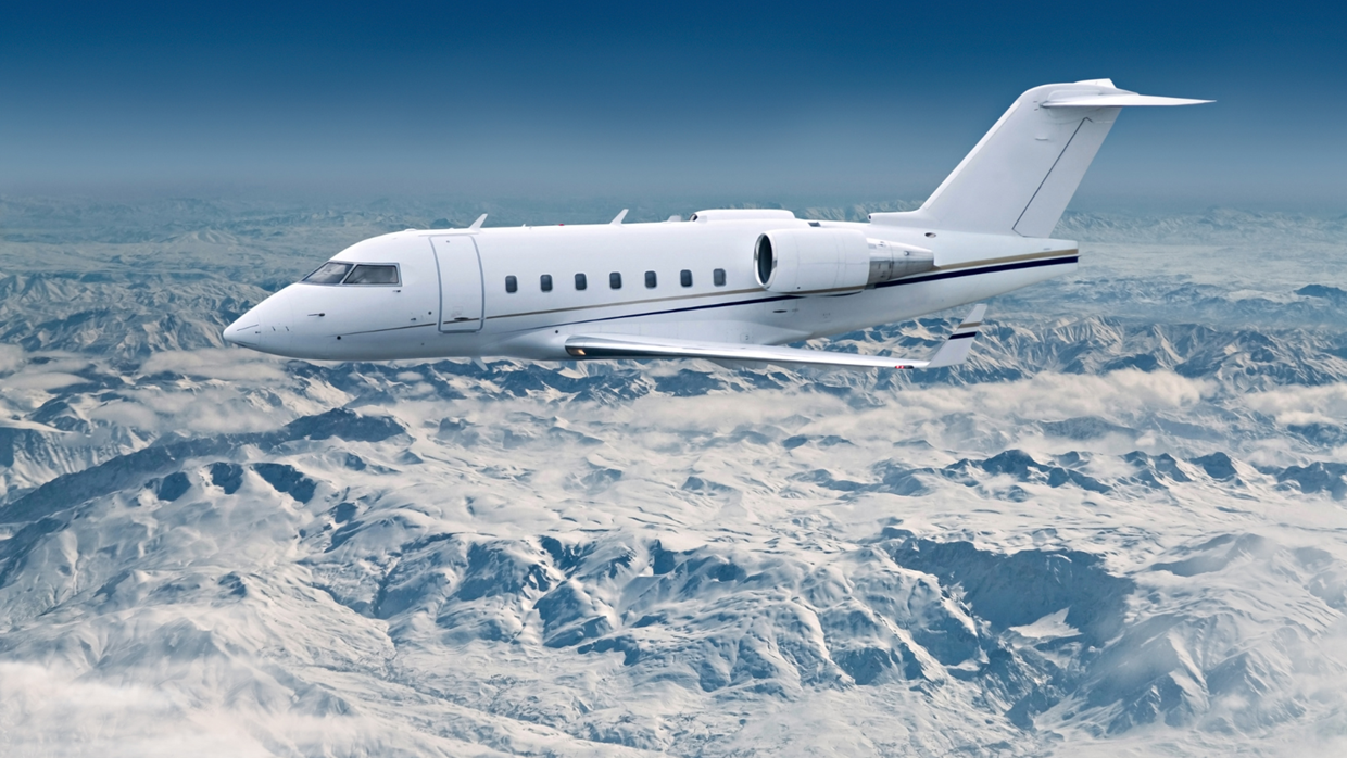 Travelling in Style: The Alps by Private Jet