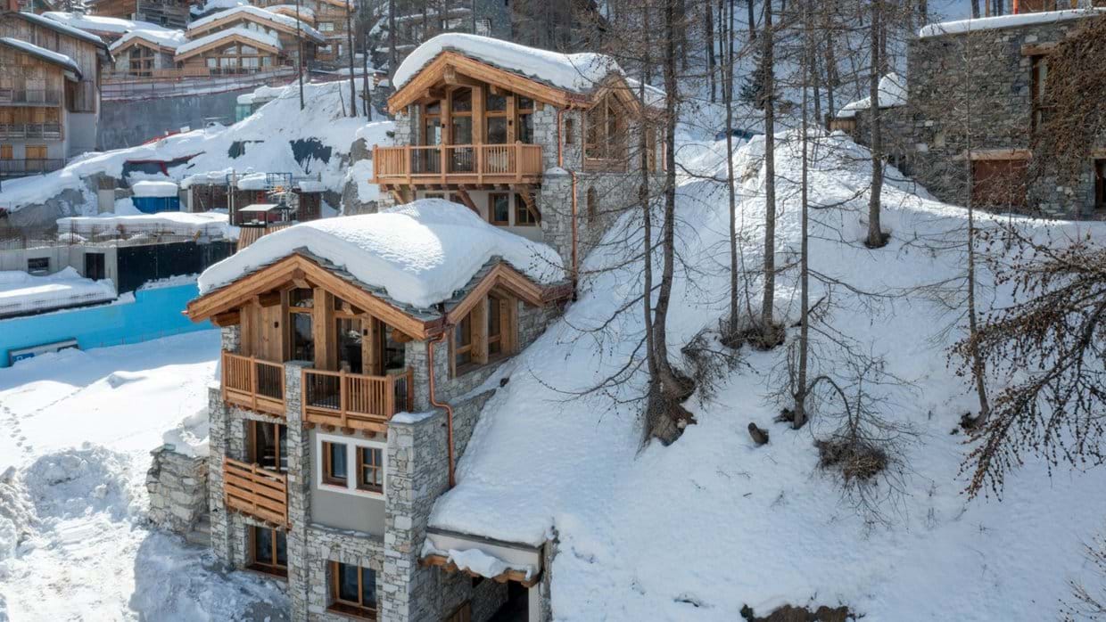 Luxury-Ski-Chalet-Val-d-Isere-Chalet-1855-Oxford-Ski-Exterior.jpg