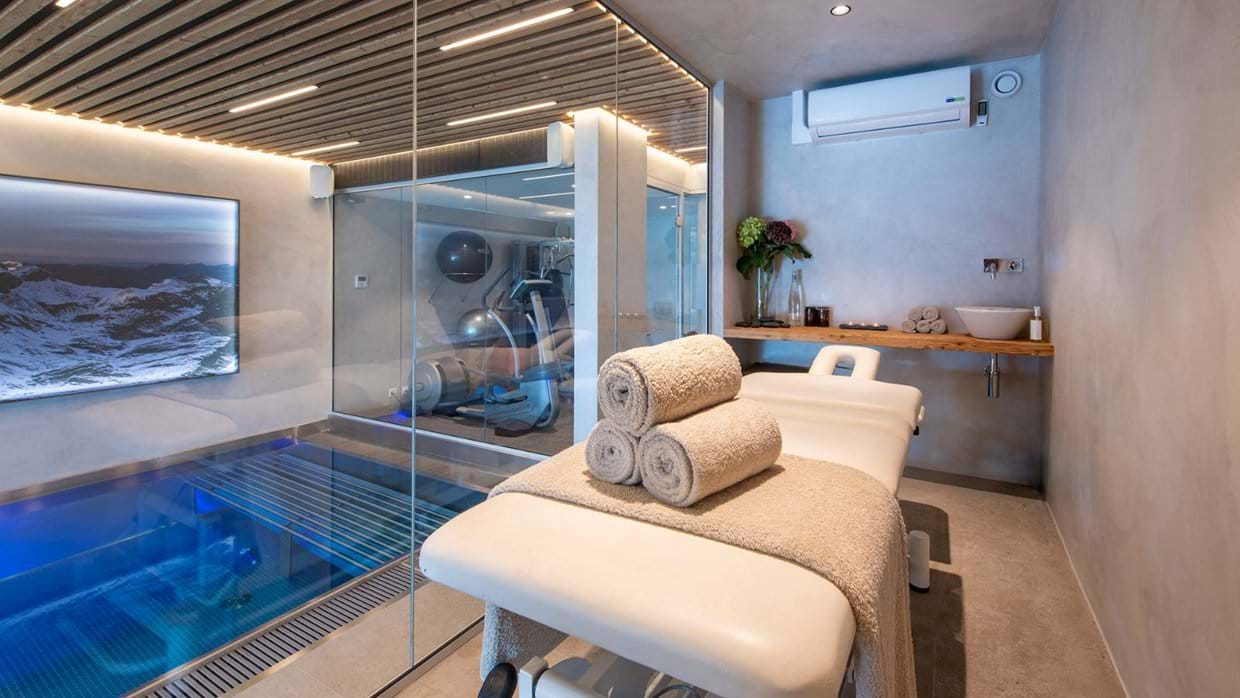 luxury-ski-chalet-verbier-chalet-spa-massage.jpg