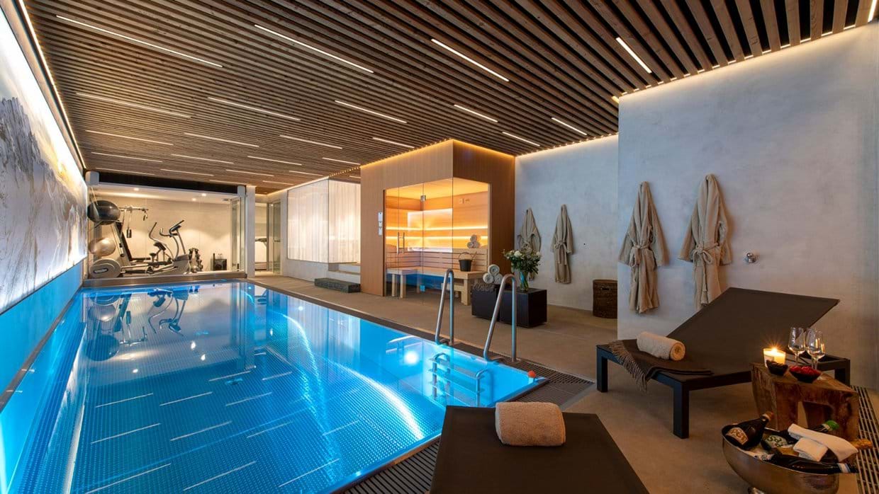 luxury-ski-chalet-verbier-chalet-spa-pool (1).jpg