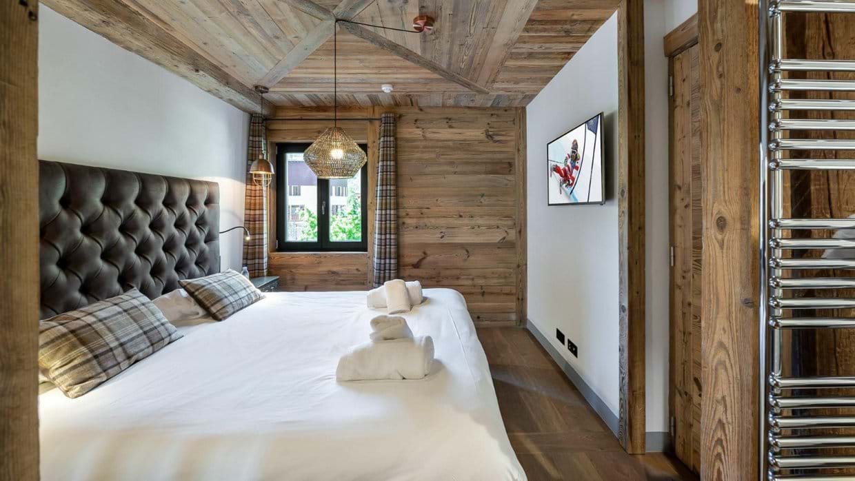 Apartment Savoie 22 Bedroom 2.jpg