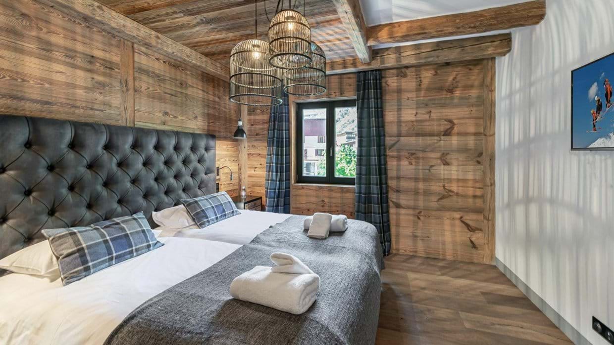 Apartment Savoie 22 Bedroom 3.jpg