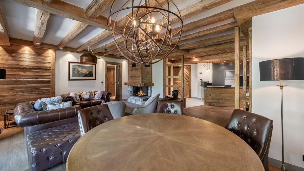 Apartment Savoie 22 Dining area.jpg