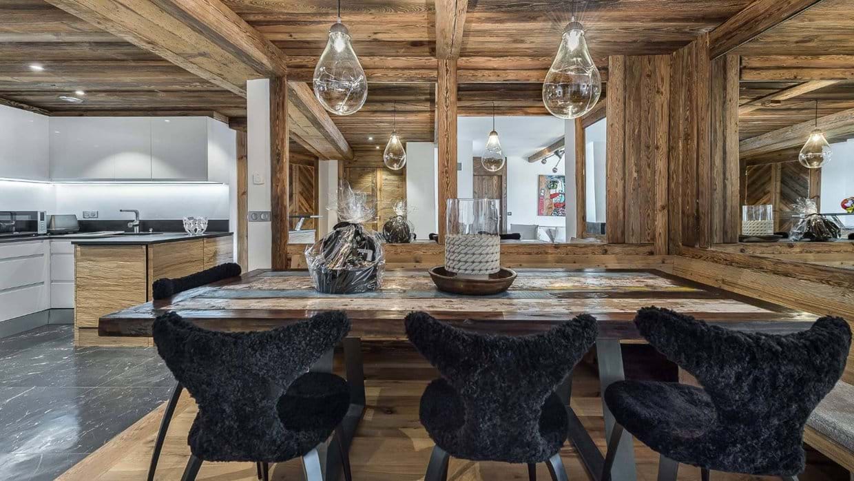 Luxury-Ski-Chalet-Val d'Isere-Apartment-Savoie 42-Oxford-Ski-Dining Table.jpg