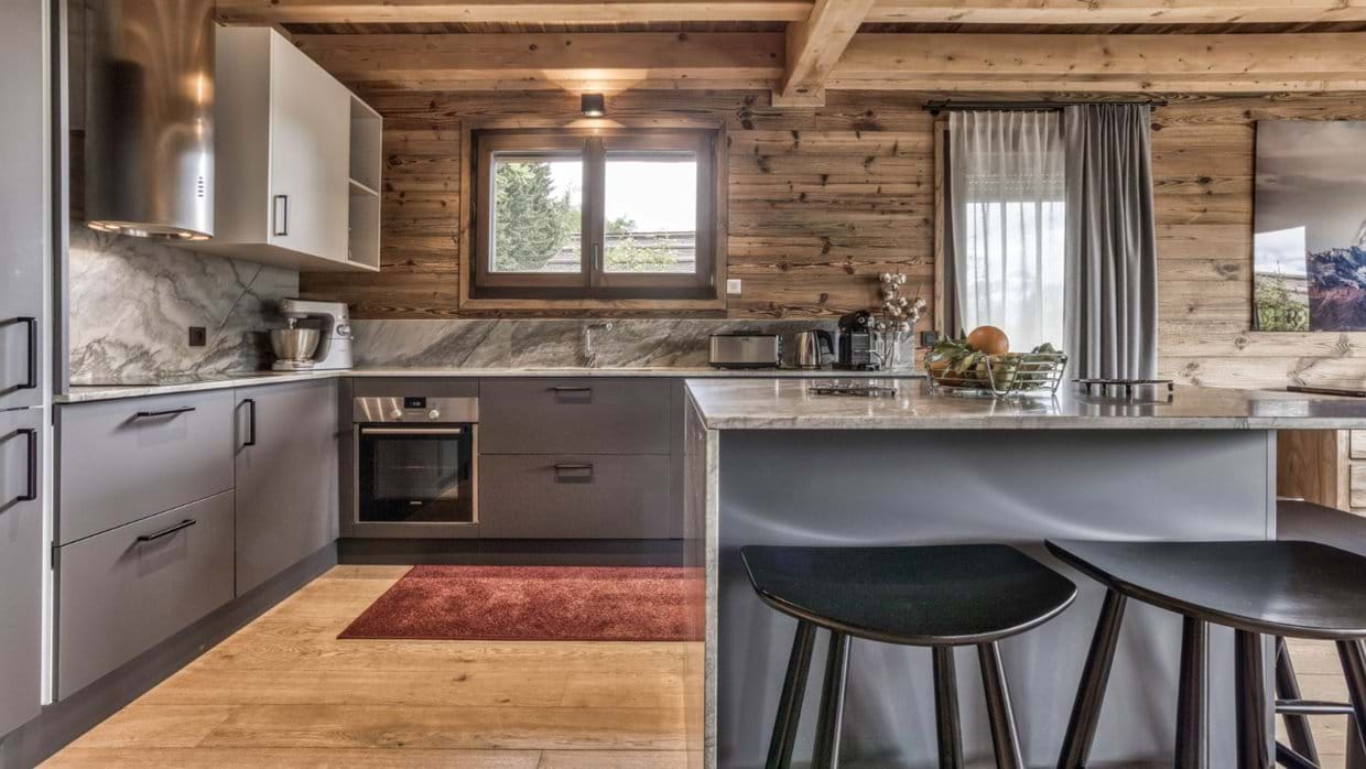 Luxury-Ski-Chalet-Megeve-Chalet Grey Fox-Kitchen 2-Oxford Ski.jpg