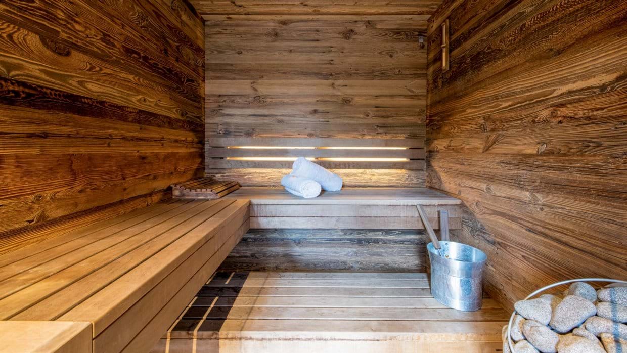 Luxury-Ski-Chalet-Verbier-Chalet-Riant-Oxford-Ski-Sauna.jpg