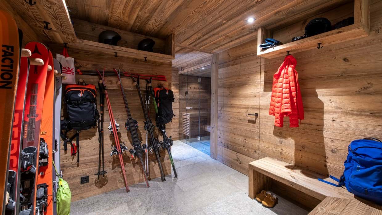 Luxury-Ski-Chalet-Verbier-Chalet-Riant-Oxford-Ski-Ski Room.jpg