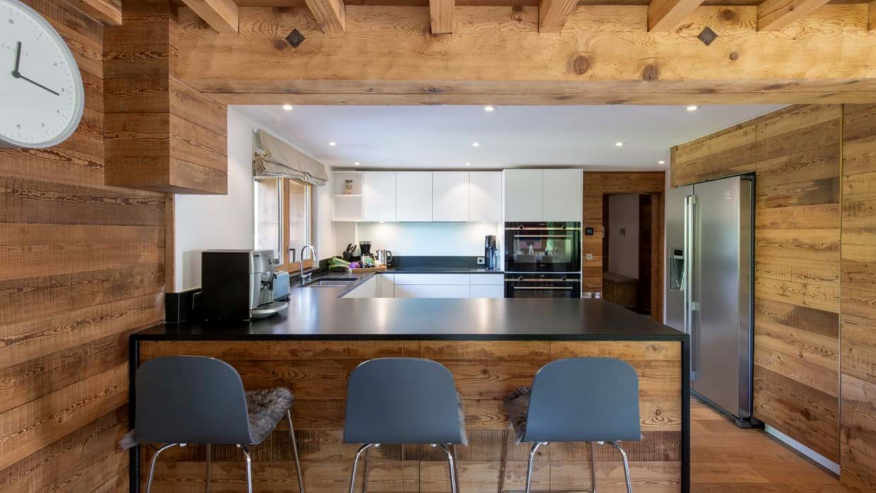 Luxury-Ski-Chalet-Meribel-Chalet La Folie-Kitchen Bar-Oxford-Ski.jpg