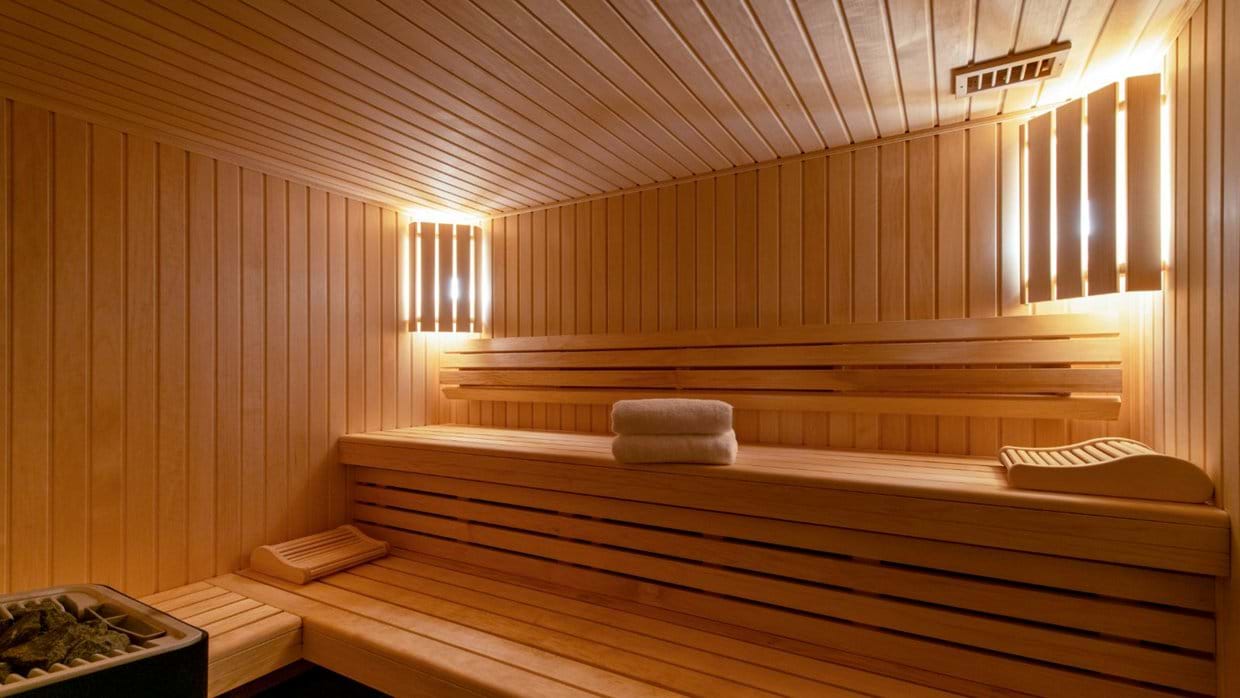 Luxury-Ski-Chalet-Meribel-Chalet La Folie-Sauna-Oxford-Ski.jpg