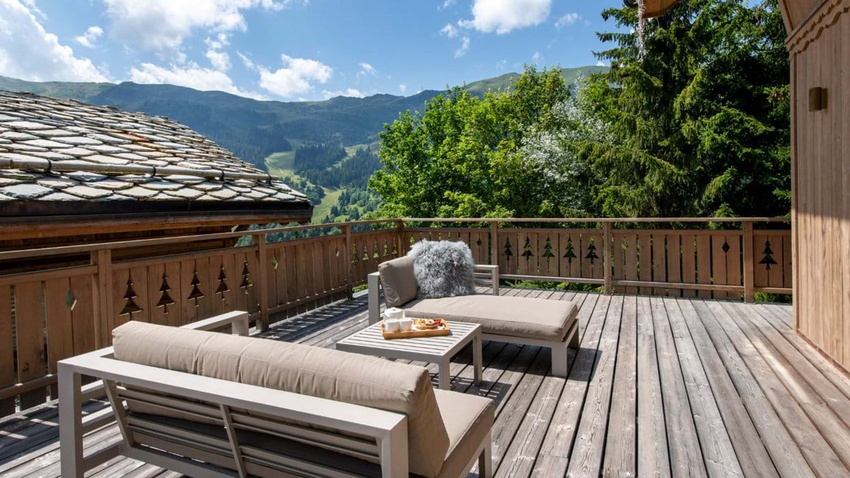 Luxury-Ski-Chalet-Meribel-Chalet La Folie-Terrace-Oxford-Ski.jpg