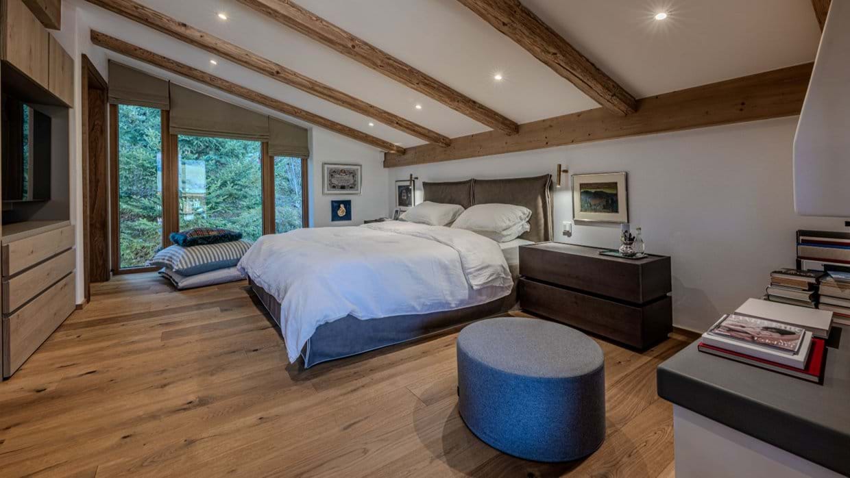 Luxury-Ski-Chalet-Kitzbuhel-Chalet-Colette-Oxford-Ski-Bedroom10.jpg