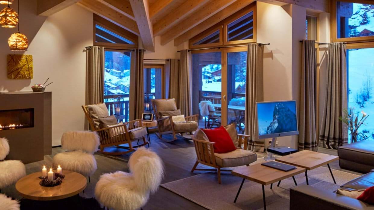 Luxury-Ski-Apartment-Zermatt-Apartment-Panorama-Oxford-Ski-Lounge.jpg