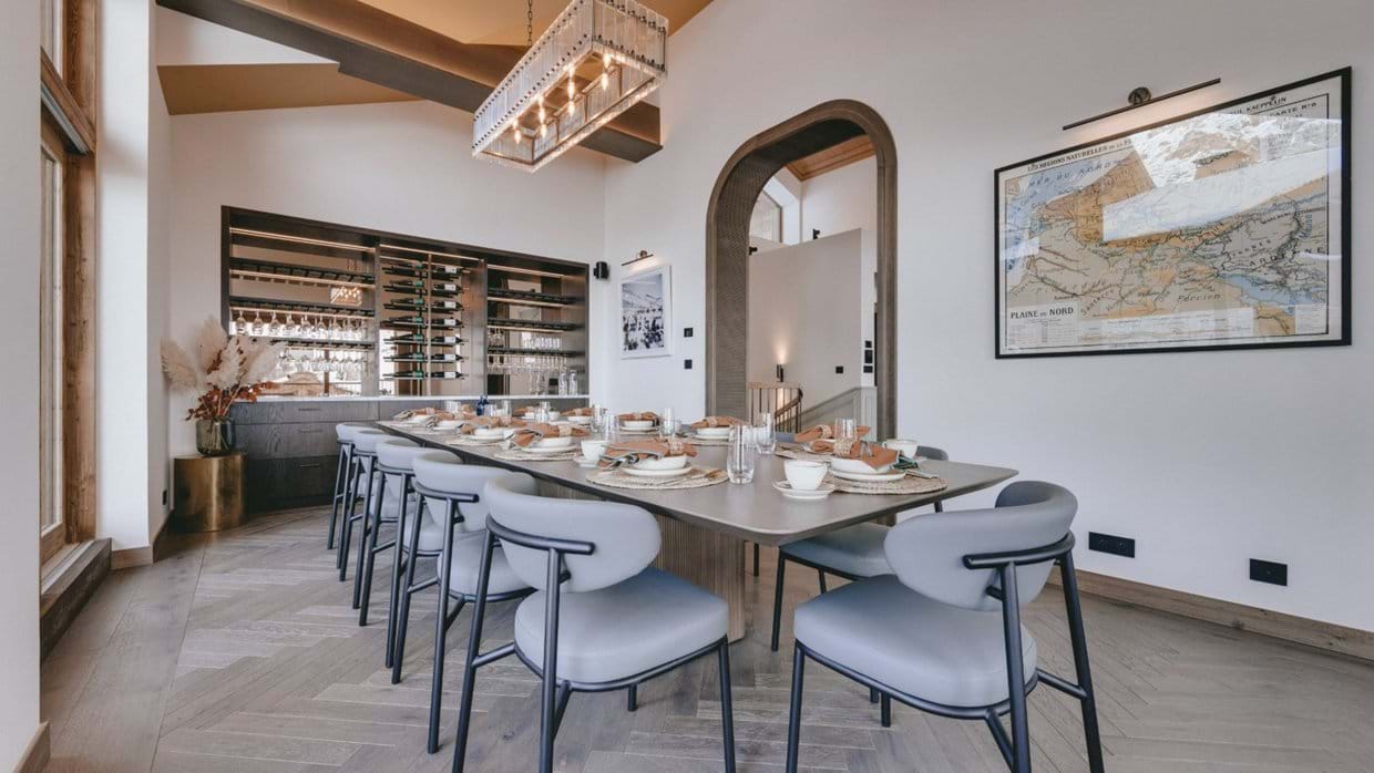 luxury-ski-chalets-val-disere-chalet-la-tene-oxford-ski-dining-day (1).jpg