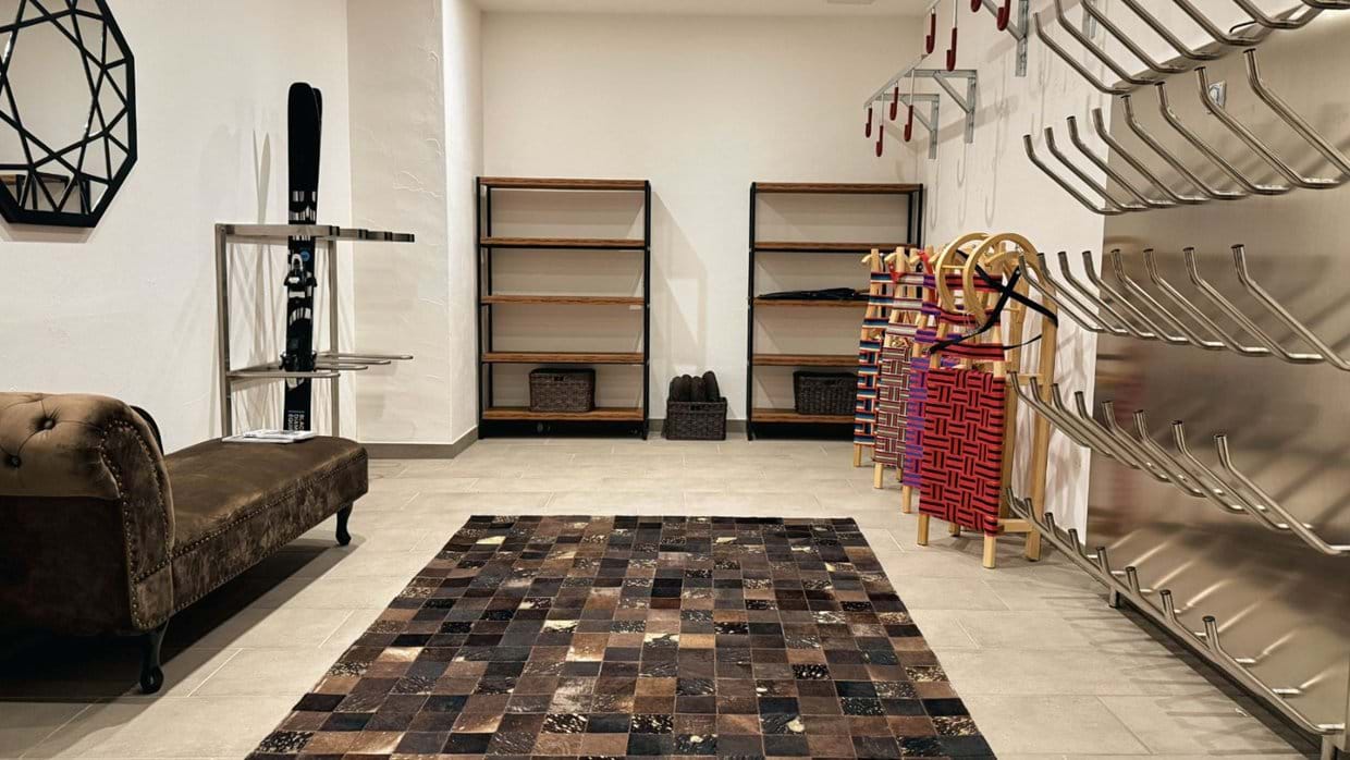 luxury-ski-chalet-st-moritz-chesa-laret-oxford-ski-boot-room.jpg