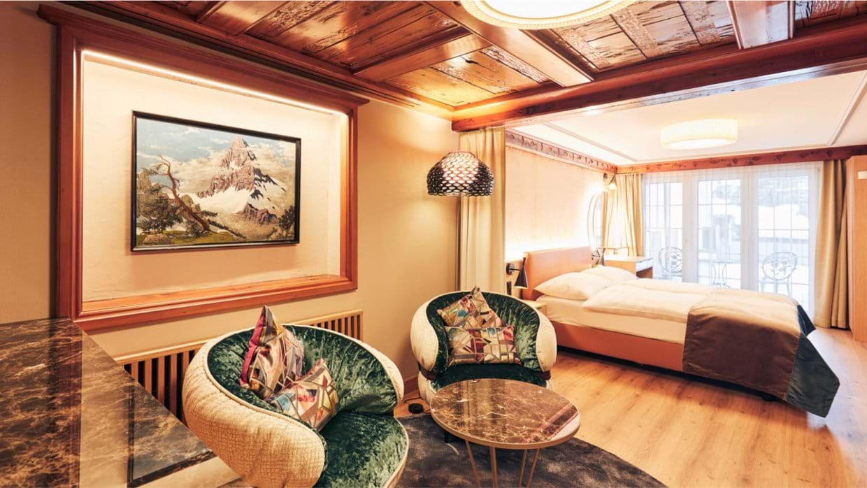 Hotel Alex - Room 1 (1).jpg