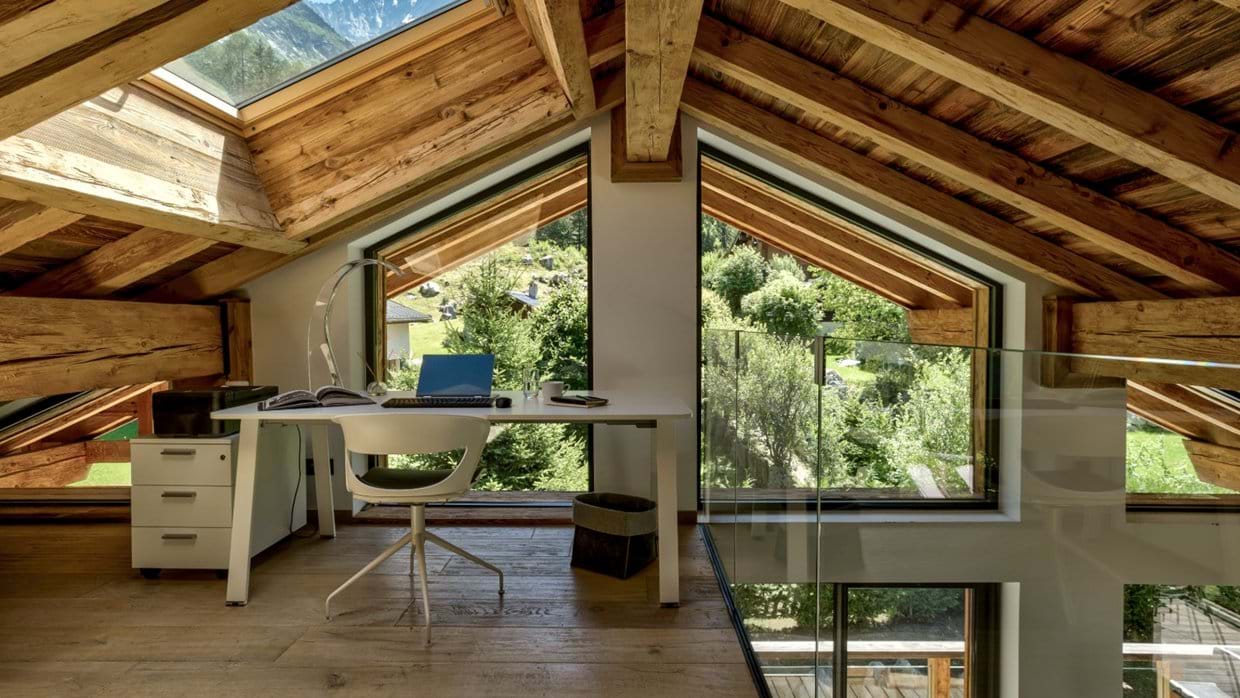 Chalet Black Stone-Mezzaine- Luxury Ski Chalet- Oxford Ski Company (1).jpg