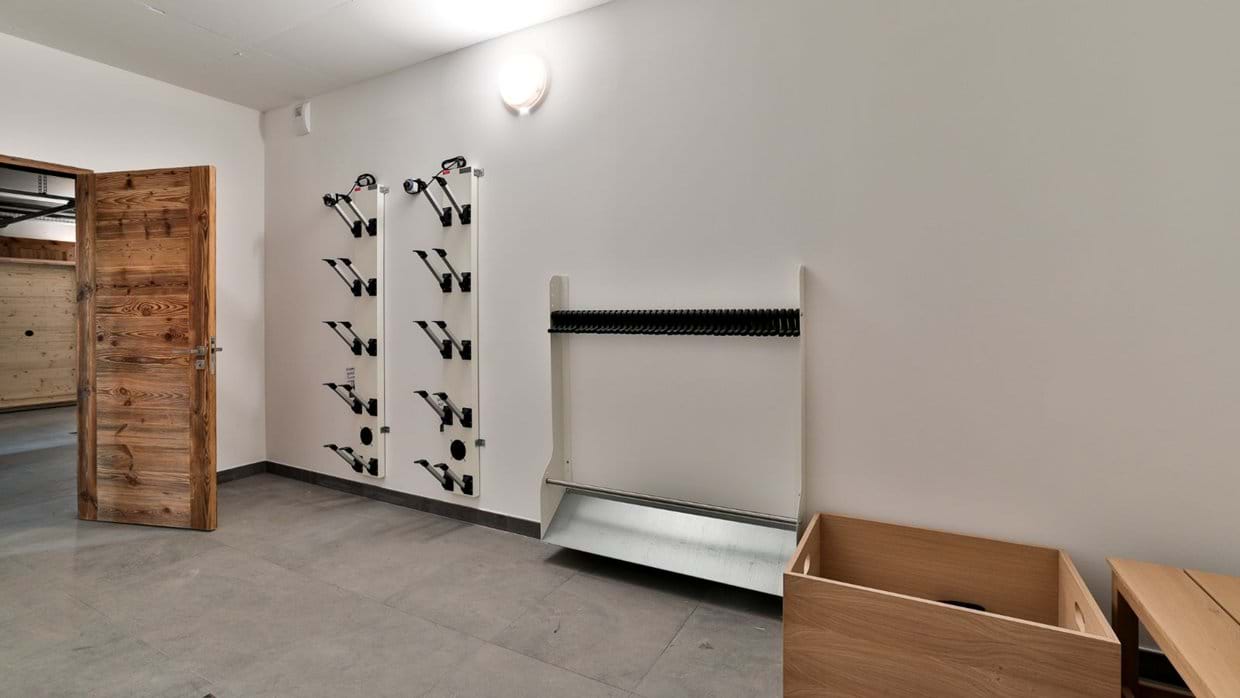 Chalet Black Stone- Ski Room - Luxury Ski Chalet- Oxford Ski Company.jpg