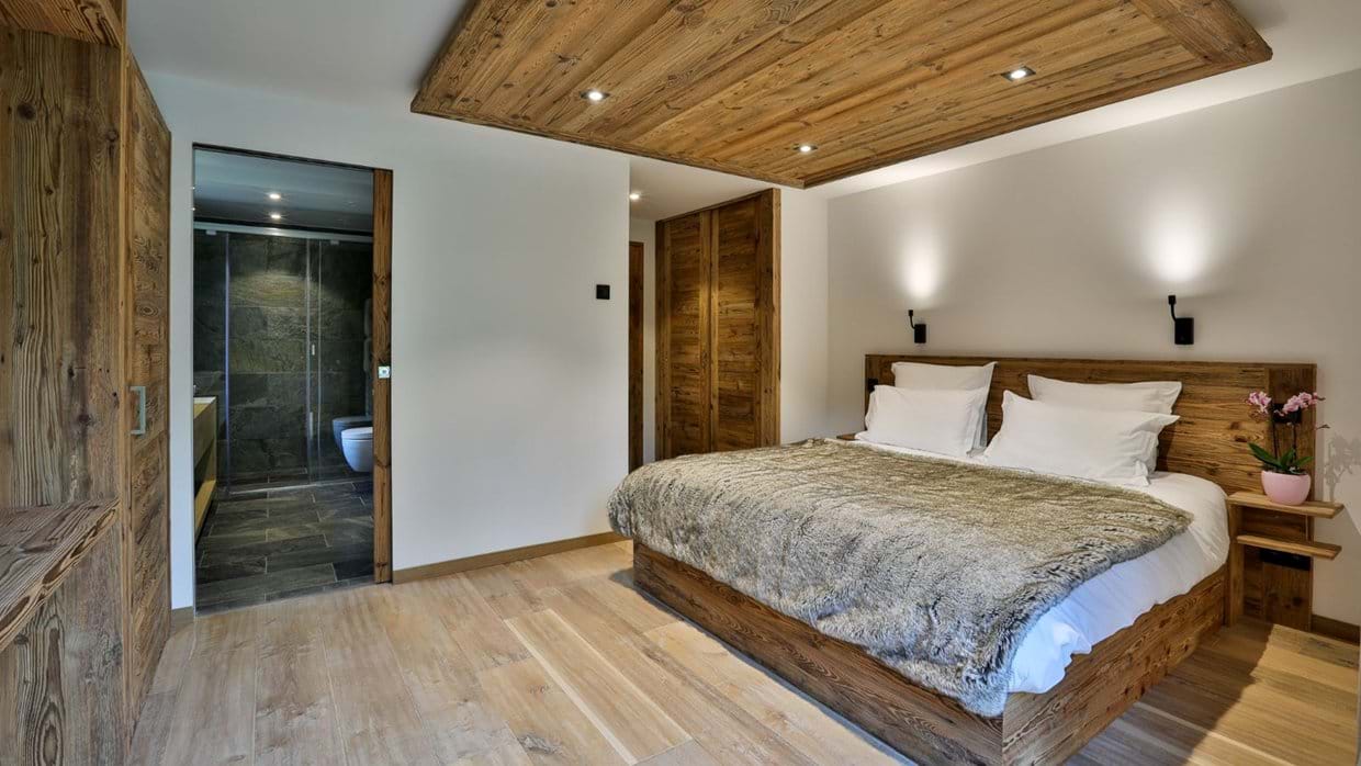 Chalet Black Stone- Bedroom 1 - Luxury Ski Chalet- Oxford Ski Company.jpg