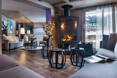 The Garnet Apartment