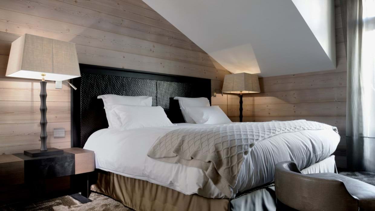 luxury-ski-chalets-courchevel-1850-apartment-onyx-oxford-ski (1).jpg