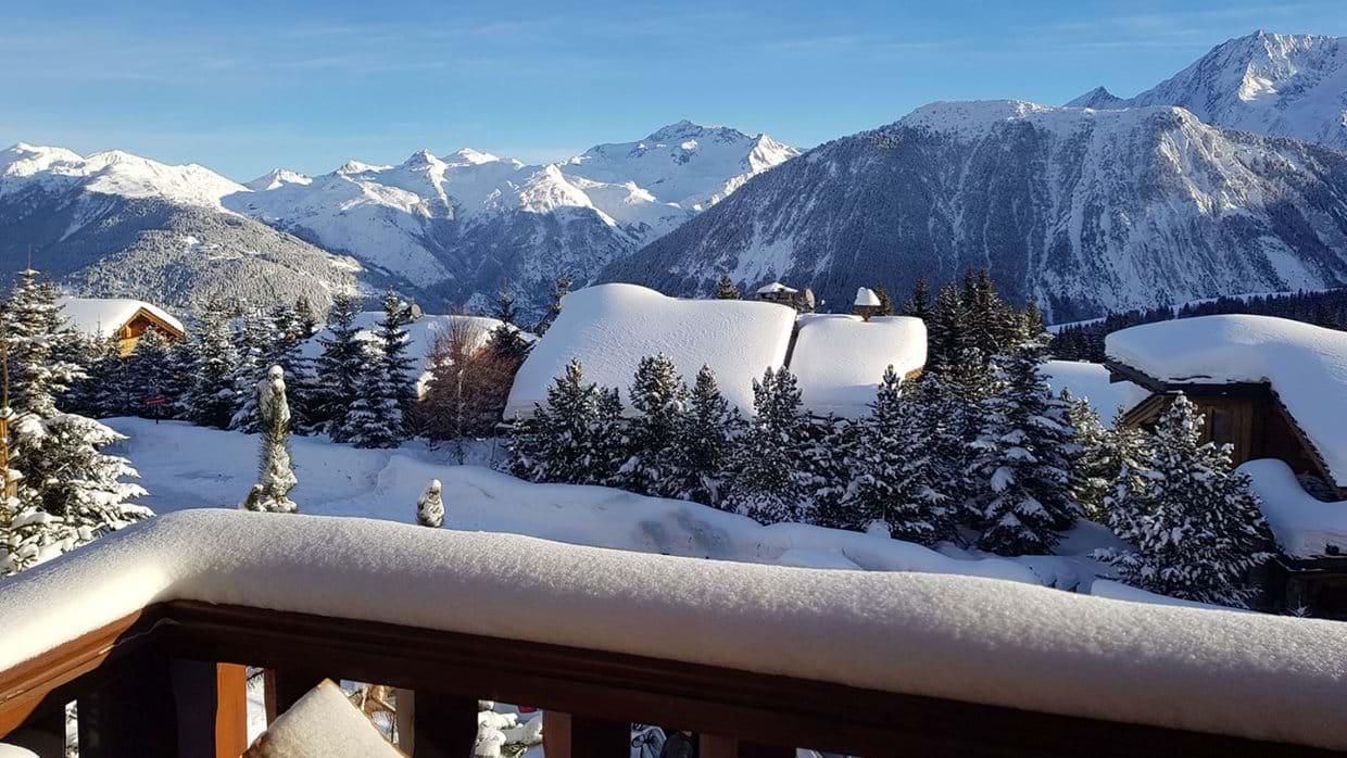 luxury-ski-chalets-courchevel-chalet-st-christophe-oxford-ski-view.jpg
