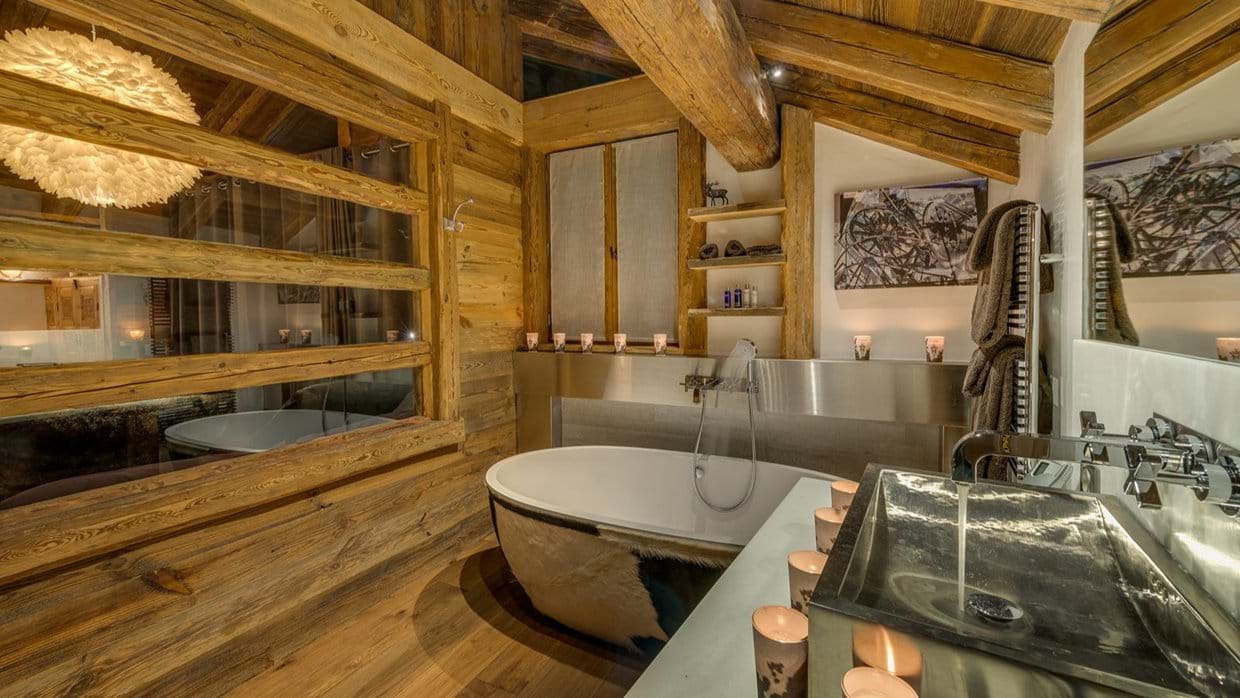 luxury-ski-chalets-val-d'isere-chalet-lhotse-oxford-ski-bathroom-6.jpg