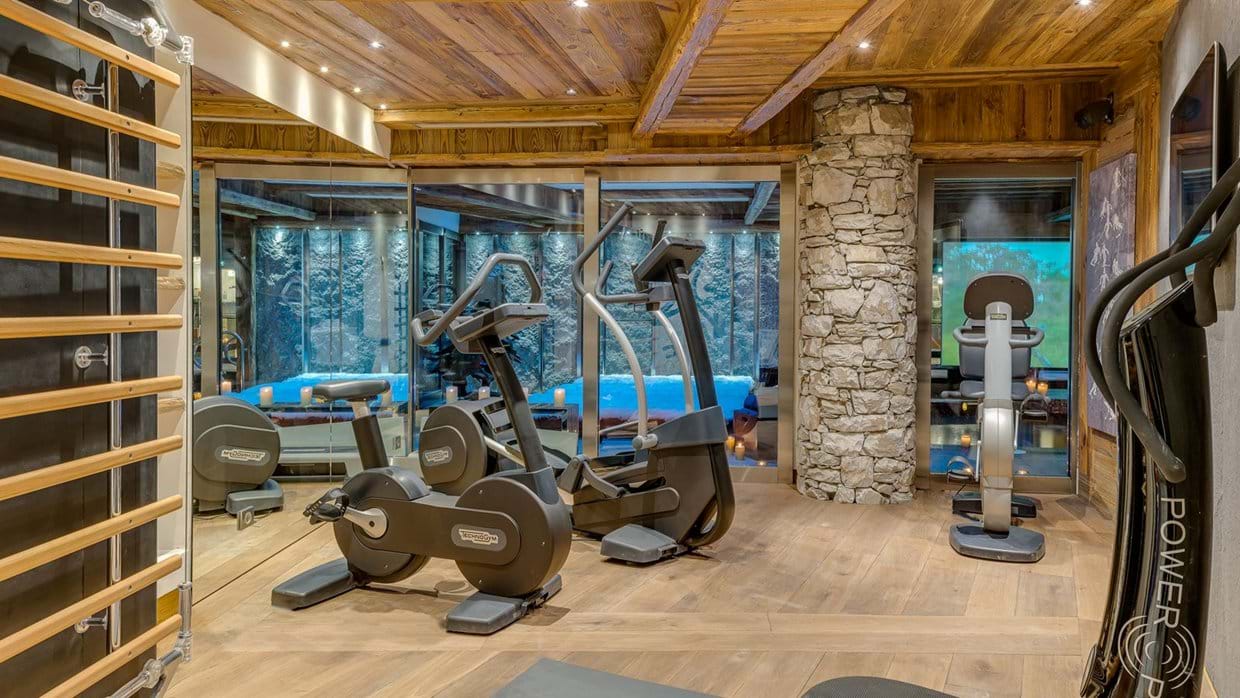 luxury-ski-chalets-val-disere-chalet-lhotse-oxford-ski-gym.jpg