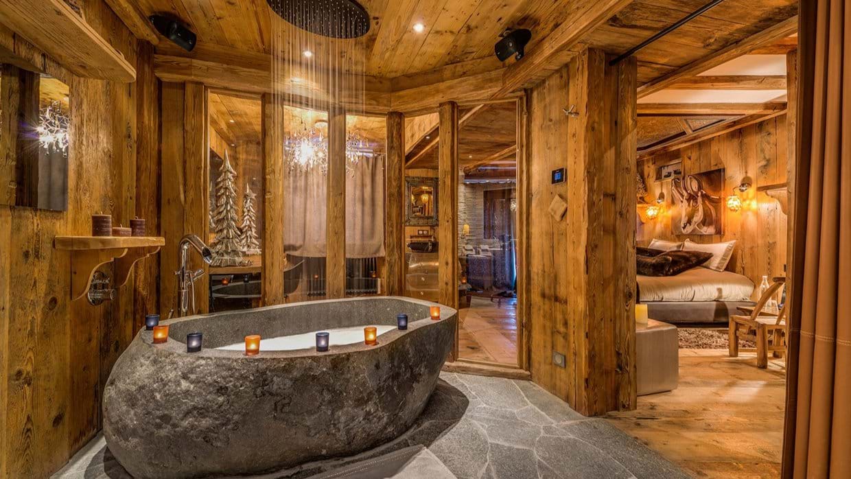 luxury-ski-chalets-val-disere-chalet-lhotse-oxford-ski-bathroom1.jpg