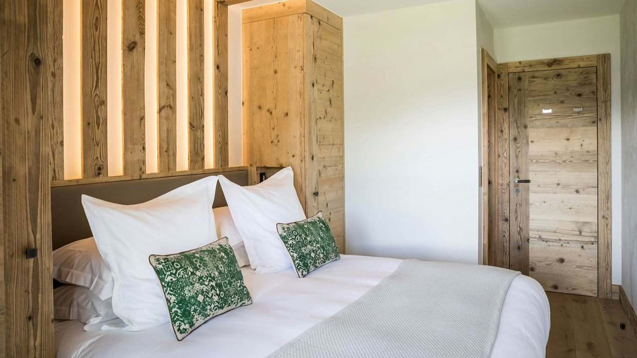 luxury-ski-chalets-verbier-chalet-calima-oxford-ski-bedroom1.jpg
