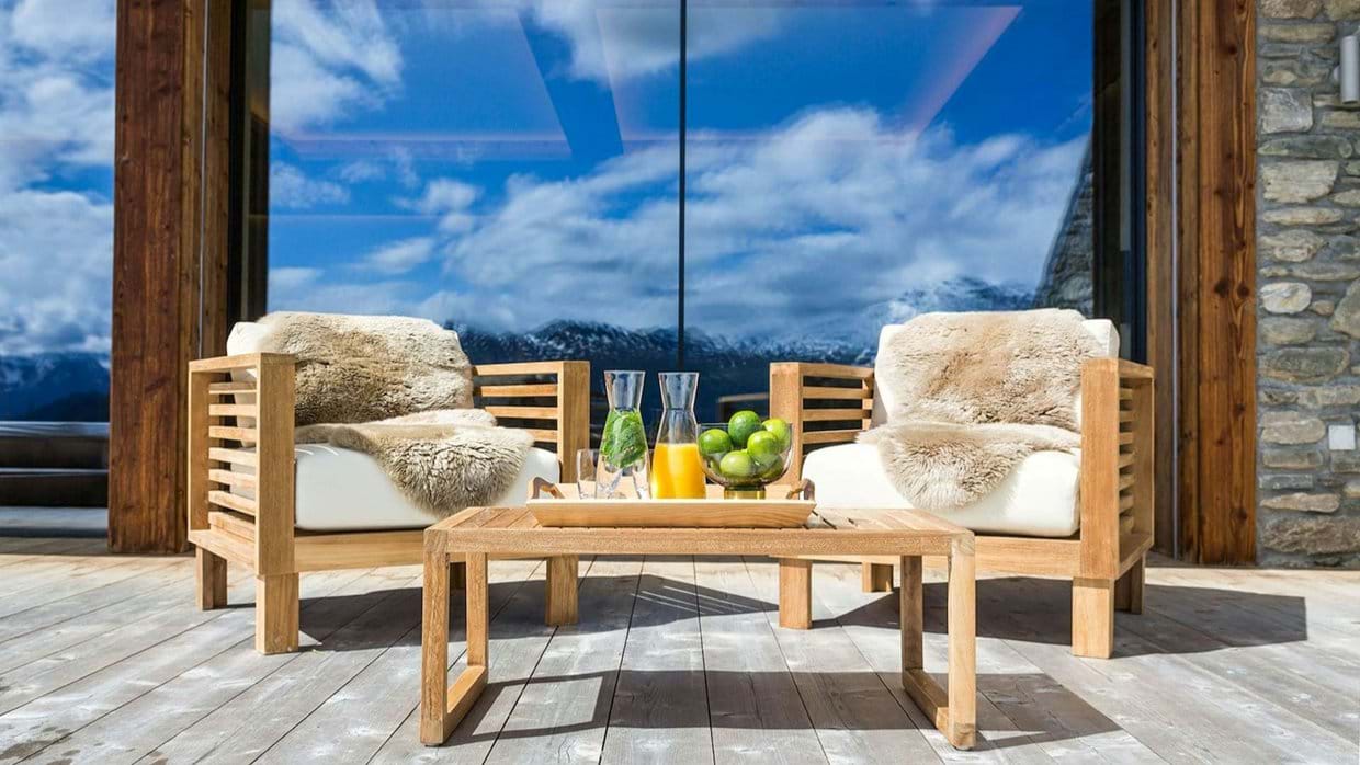 luxury-ski-chalets-verbier-calima-oxford-ski-terrace (1).jpg