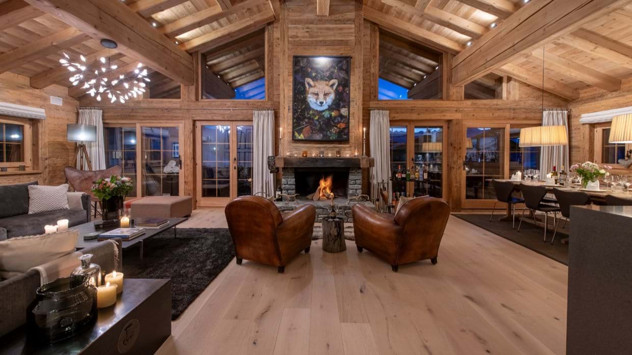 Penthouse Treize Etoiles with open living area.jpg