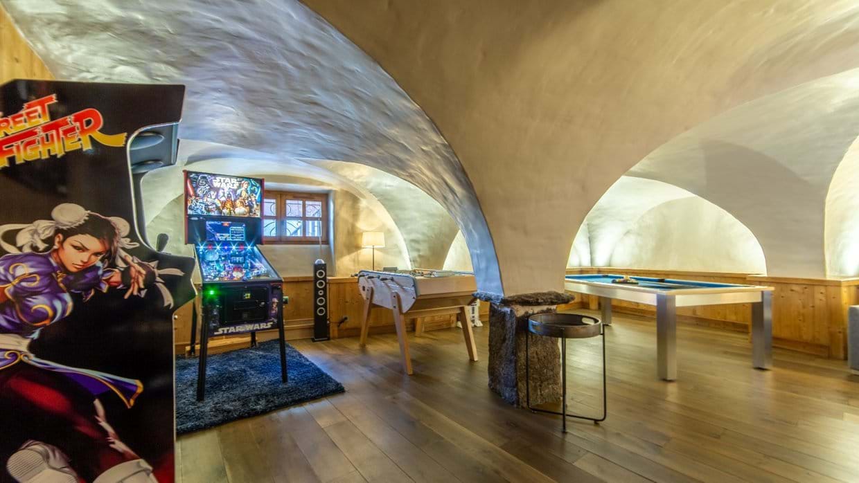 luxury-ski-chalets-meribel-ferme-de-mon-grand-pere-oxford-ski-games-room (2).jpg